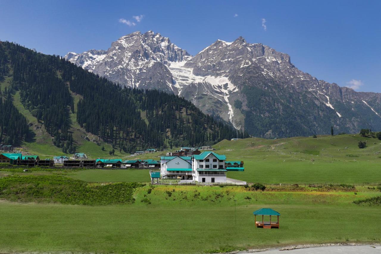 Lemon Tree Hotel, Sonamarg Exterior photo